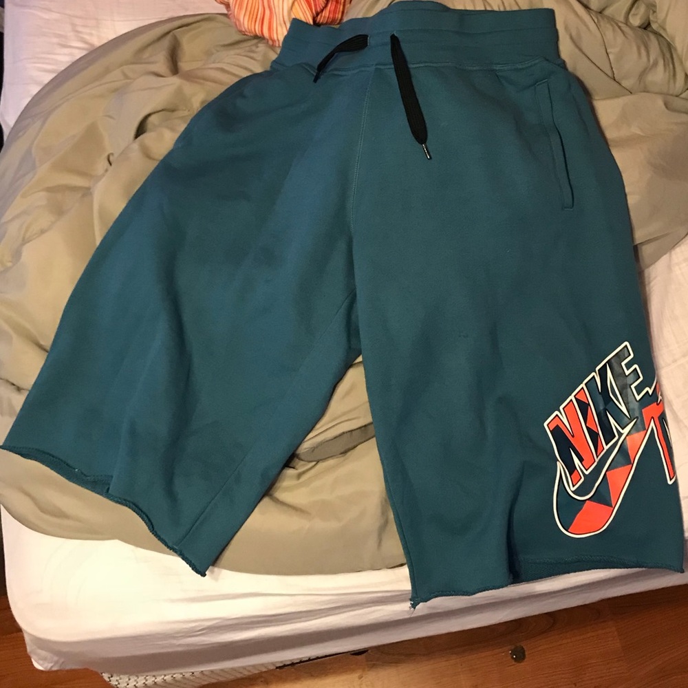 Long Shorts